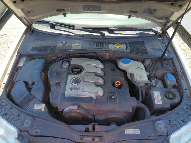 Photo 10 VIN: WVWCE63B25E079213 - VOLKSWAGEN PASSAT 