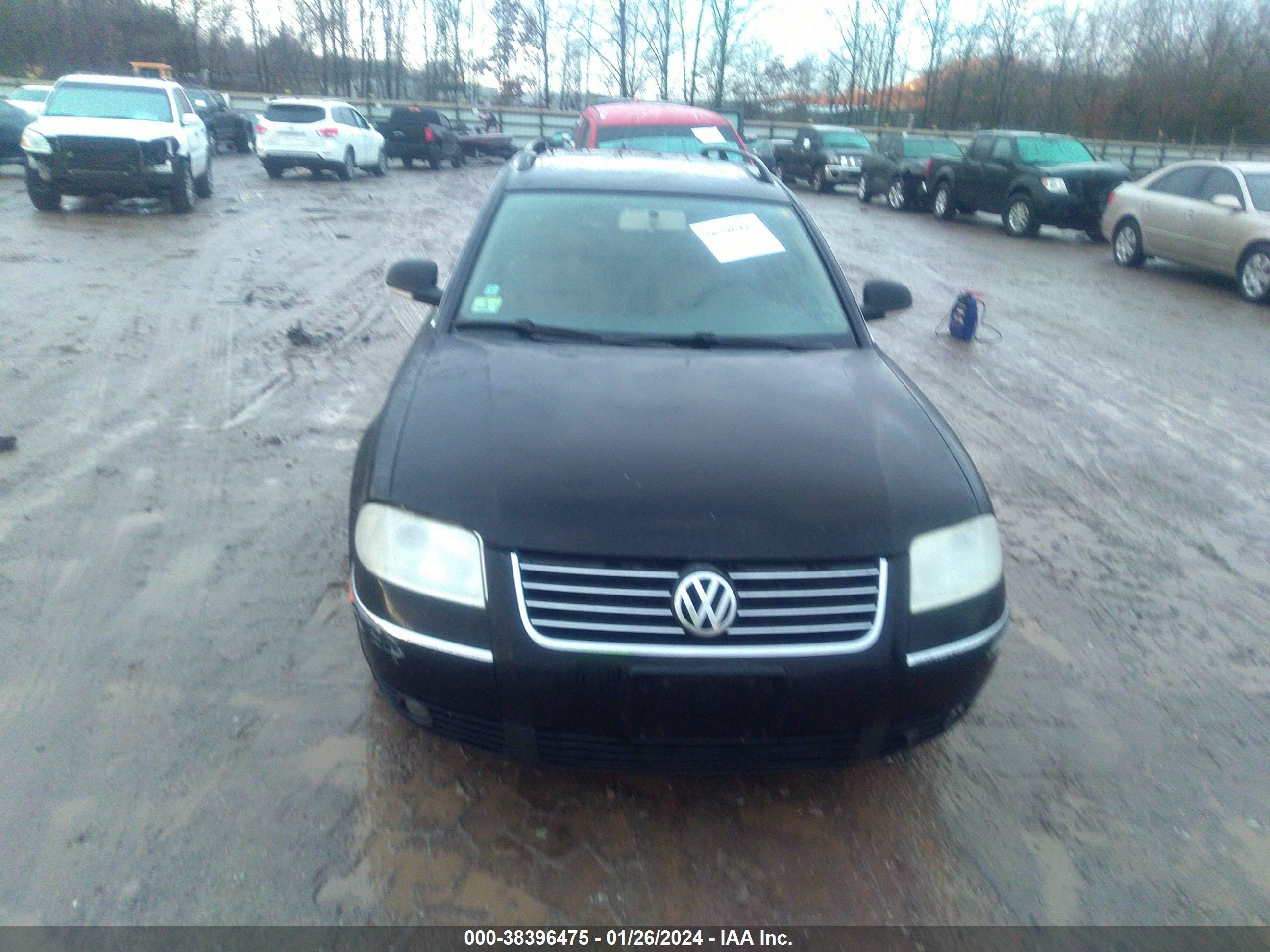 Photo 5 VIN: WVWCE63BX5E147757 - VOLKSWAGEN PASSAT 