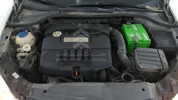 Photo 31 VIN: WVWCF2AJ5DW058655 - VOLKSWAGEN GOLF 