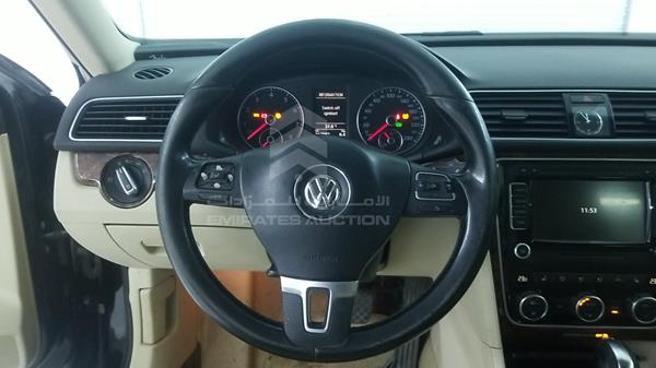 Photo 14 VIN: WVWCR7A37CC073311 - VOLKSWAGEN PASSAT 