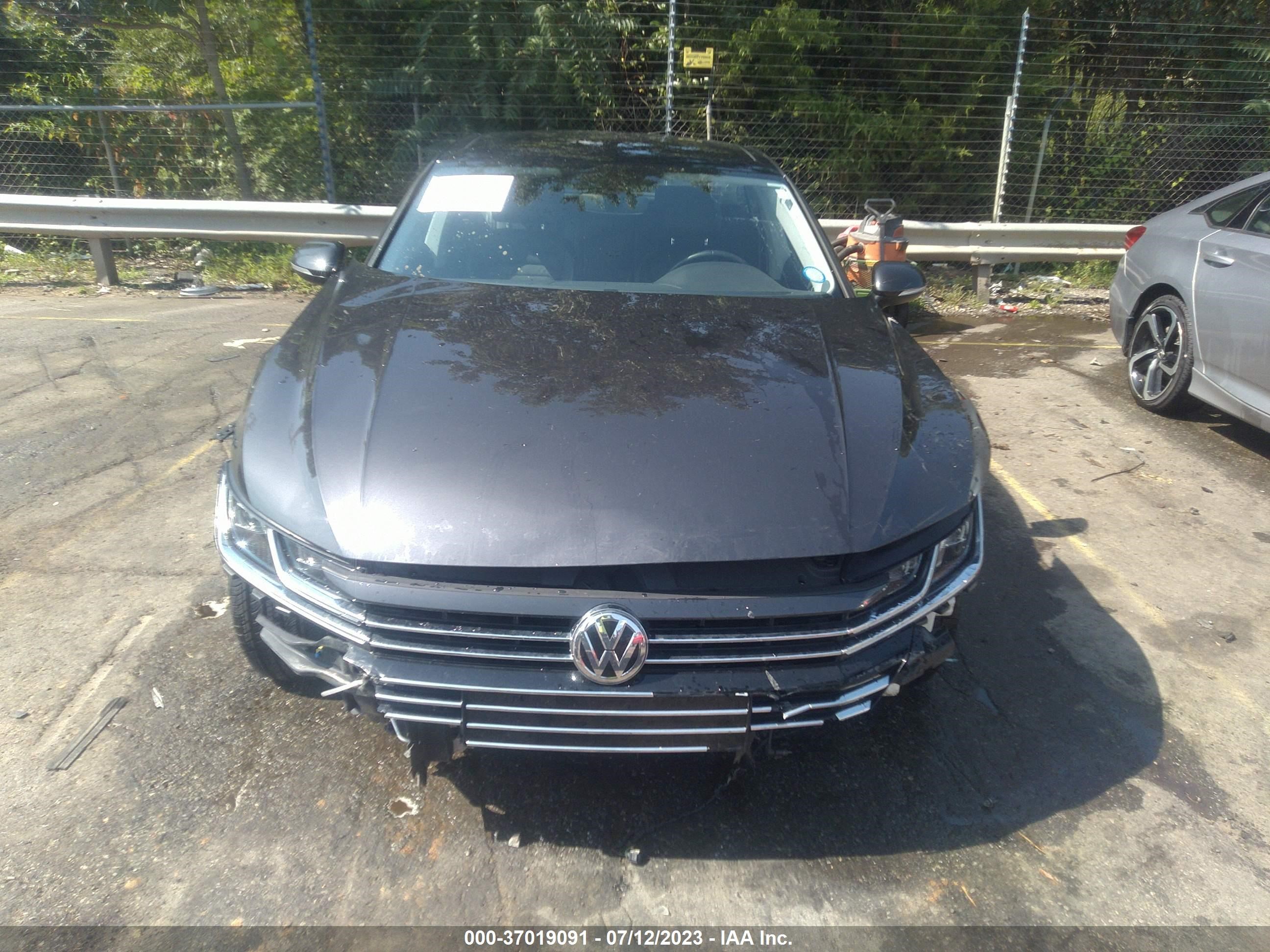 Photo 11 VIN: WVWCR7ANXKE024902 - VOLKSWAGEN ARTEON 