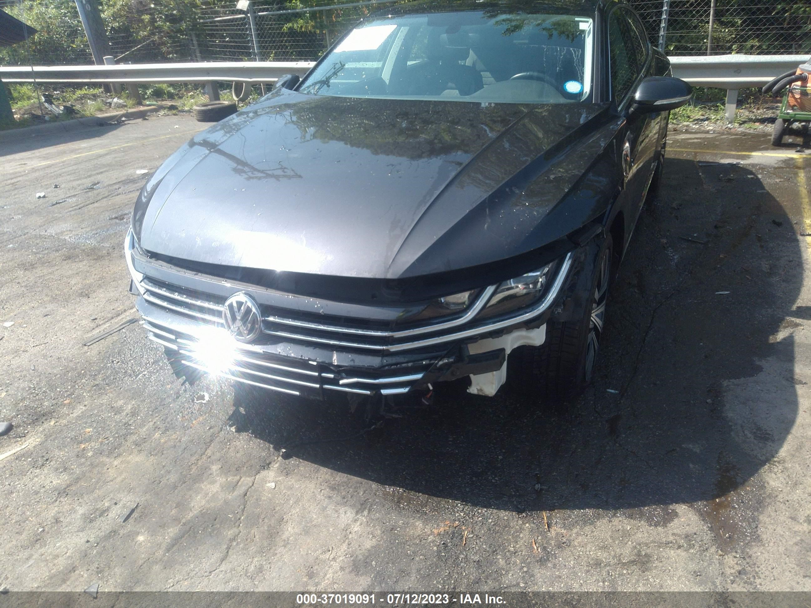 Photo 5 VIN: WVWCR7ANXKE024902 - VOLKSWAGEN ARTEON 