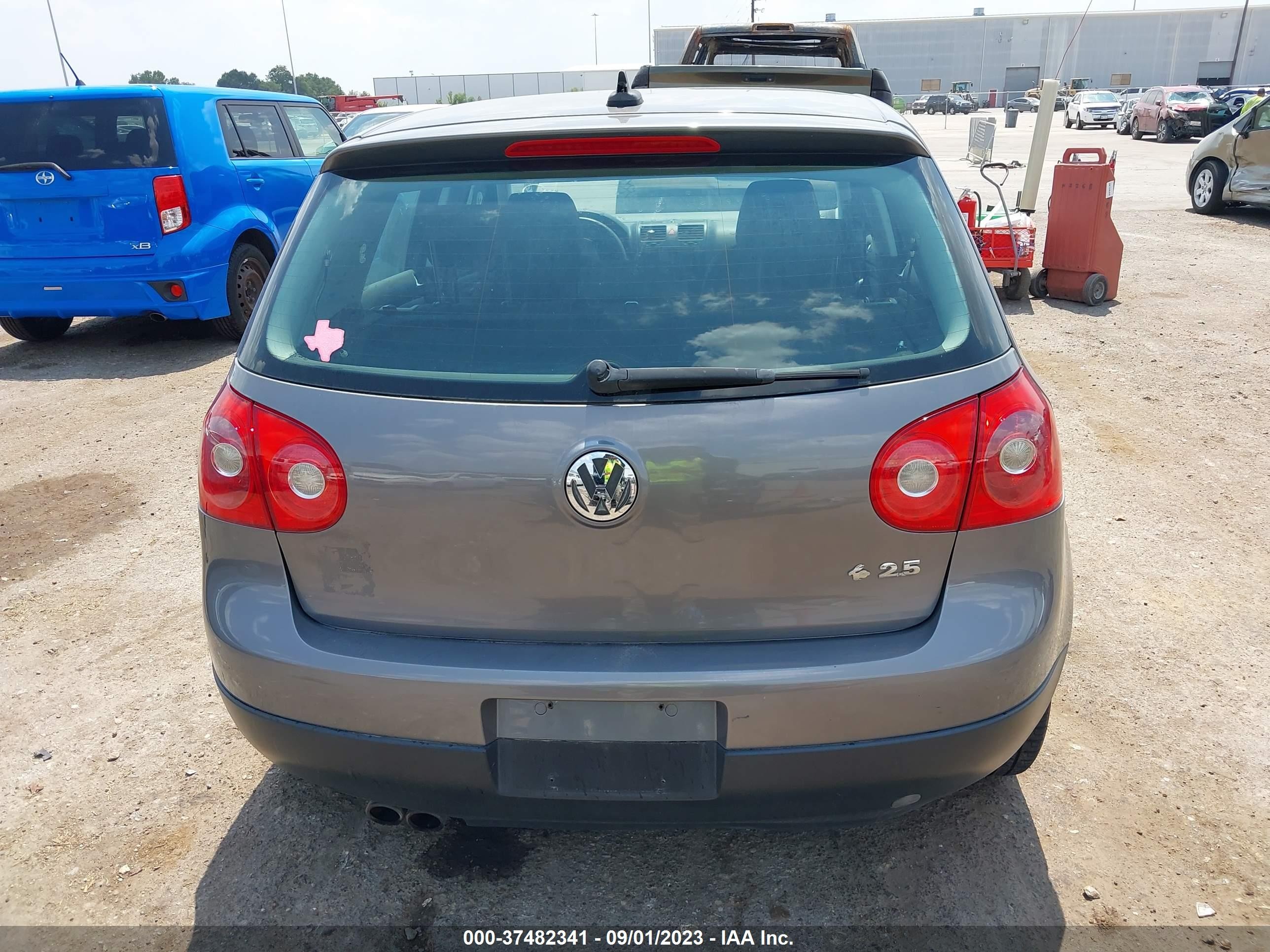 Photo 15 VIN: WVWDA71K98W073643 - VOLKSWAGEN GOLF 