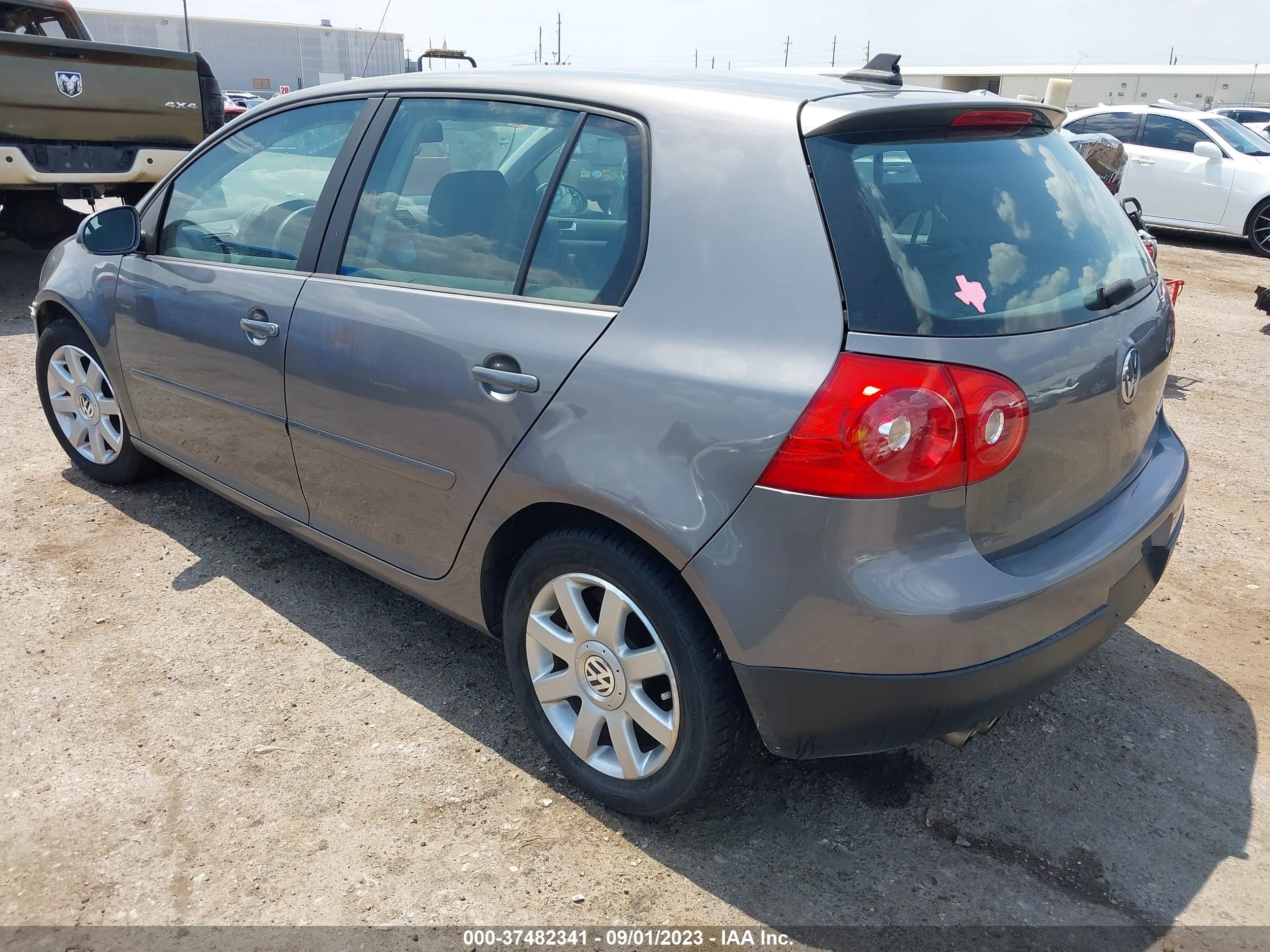 Photo 2 VIN: WVWDA71K98W073643 - VOLKSWAGEN GOLF 