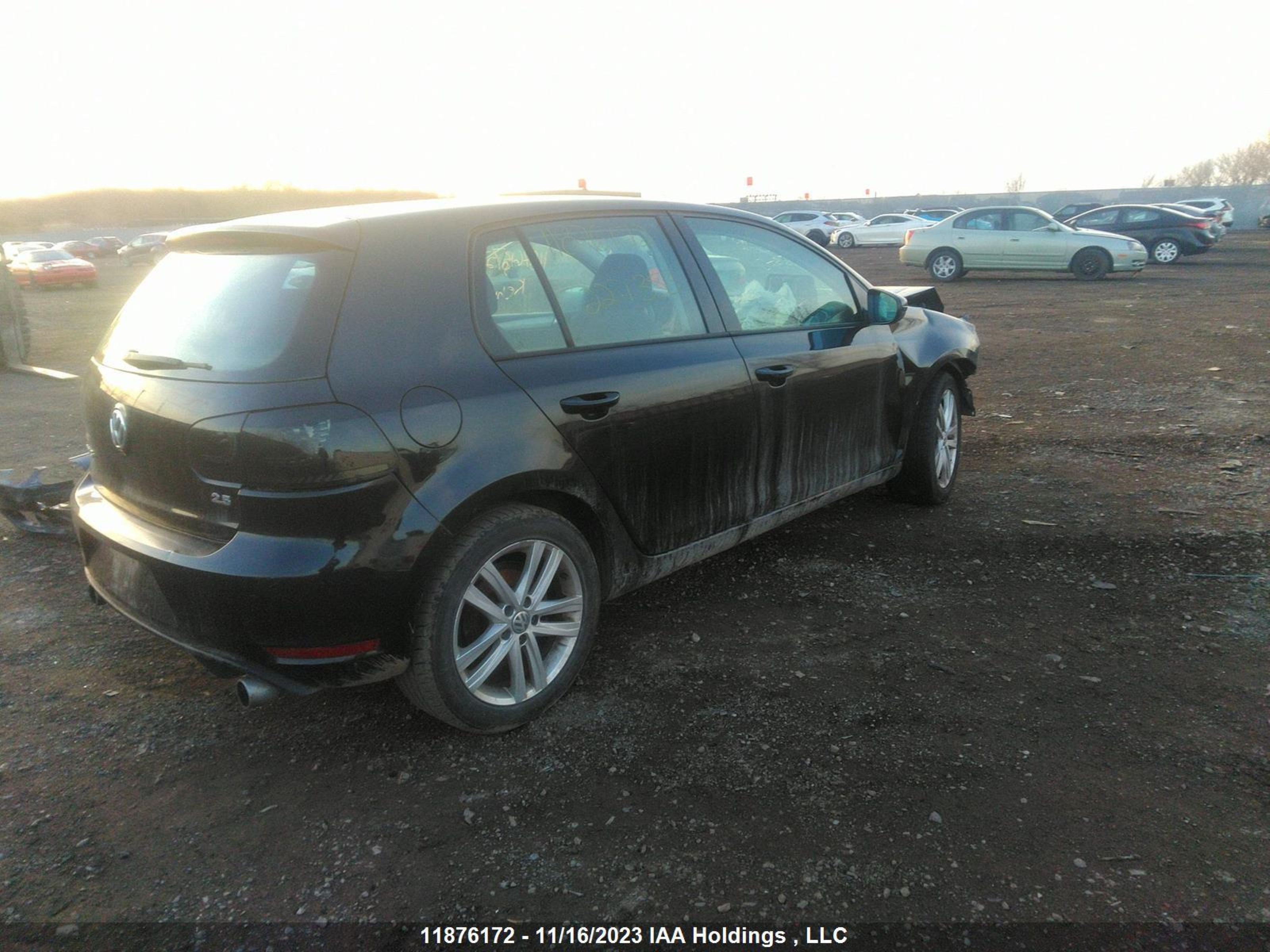 Photo 3 VIN: WVWDA7AJ6BW227353 - VOLKSWAGEN GOLF 