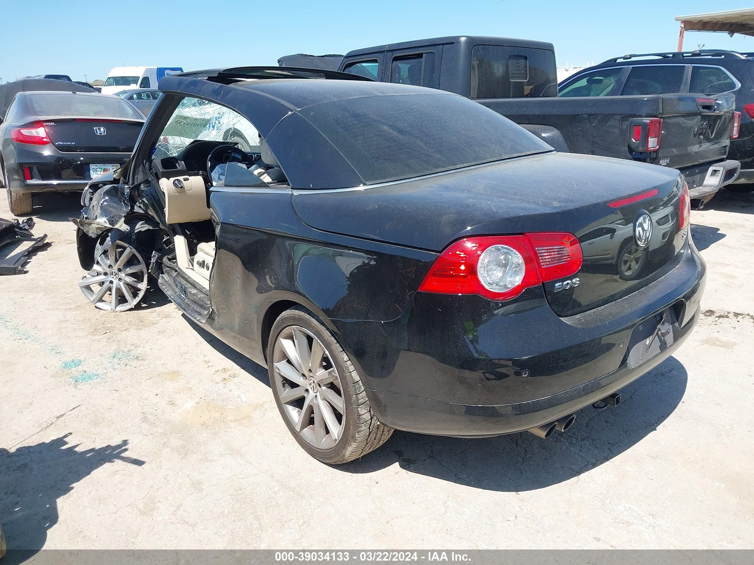 Photo 2 VIN: WVWDB71F57V044550 - VOLKSWAGEN EOS 