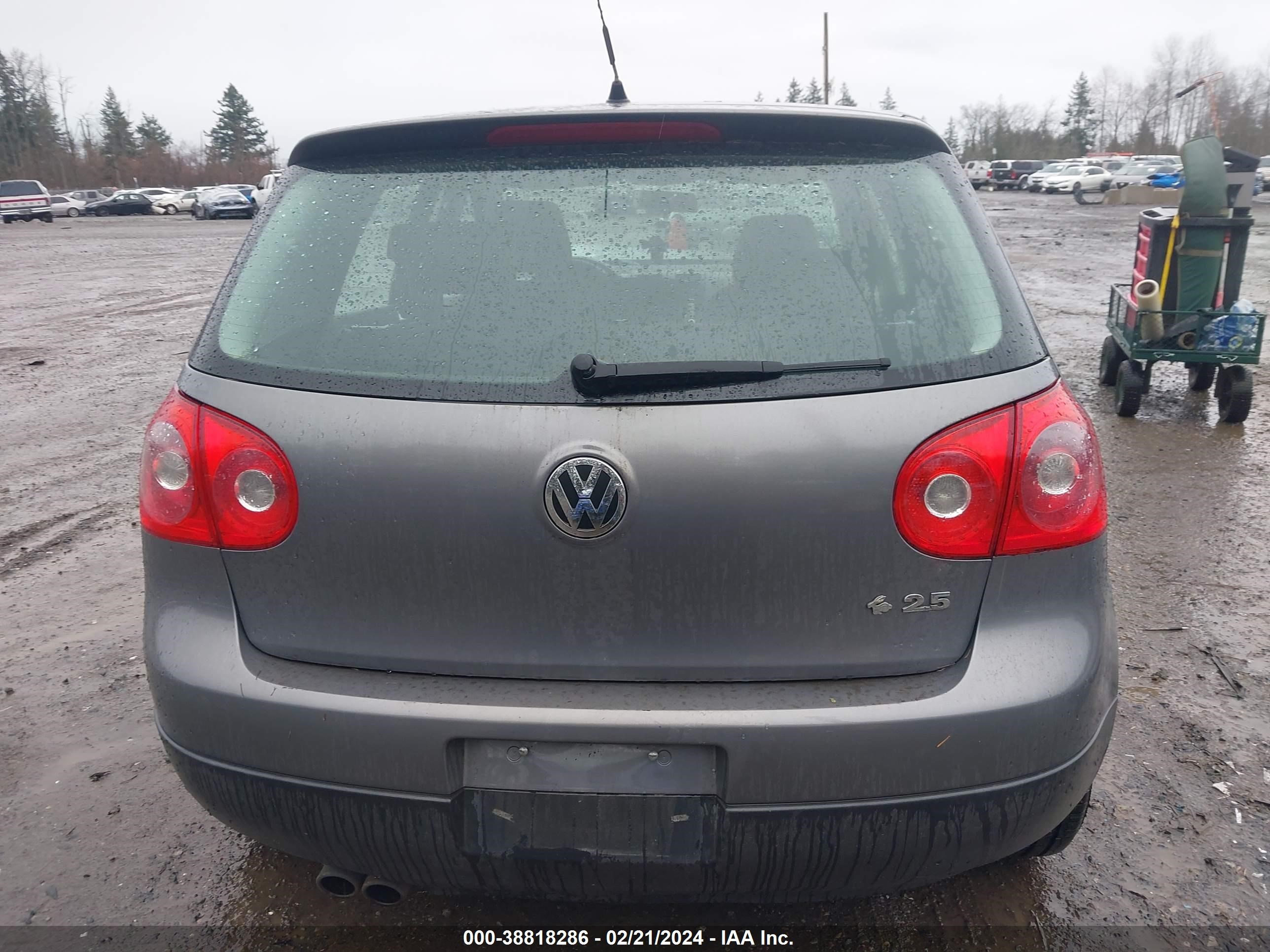 Photo 15 VIN: WVWDB71K99W042780 - VOLKSWAGEN GOLF 