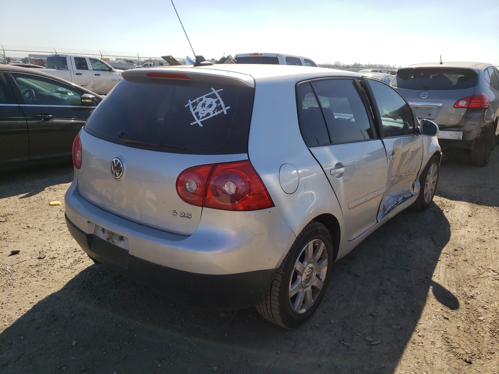 Photo 3 VIN: WVWDB71KX9W147828 - VOLKSWAGEN RABBIT 