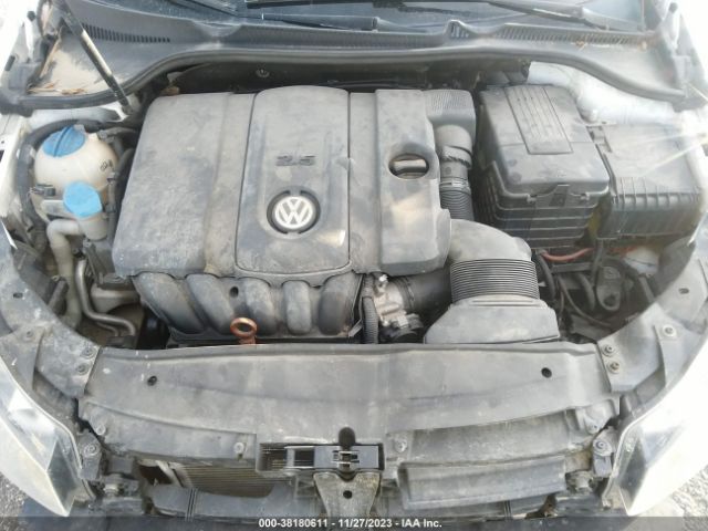 Photo 9 VIN: WVWDB7AJ6AW256217 - VOLKSWAGEN GOLF 