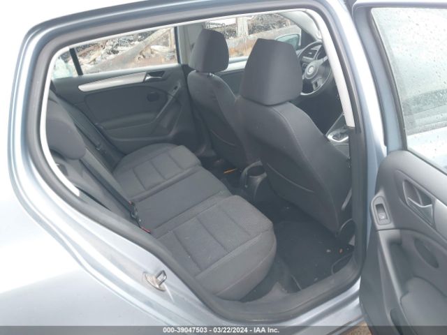 Photo 7 VIN: WVWDB7AJ6AW307182 - VOLKSWAGEN GOLF 