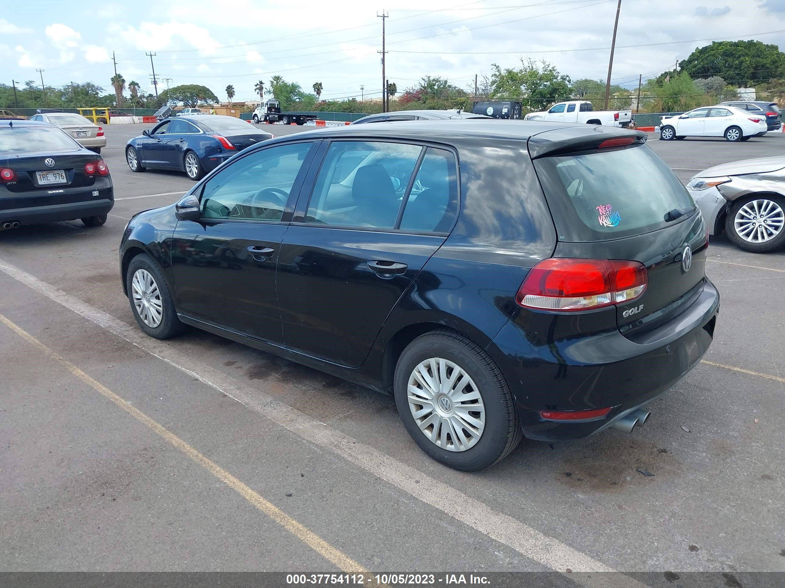 Photo 2 VIN: WVWDB9AJ7AW353549 - VOLKSWAGEN GOLF 