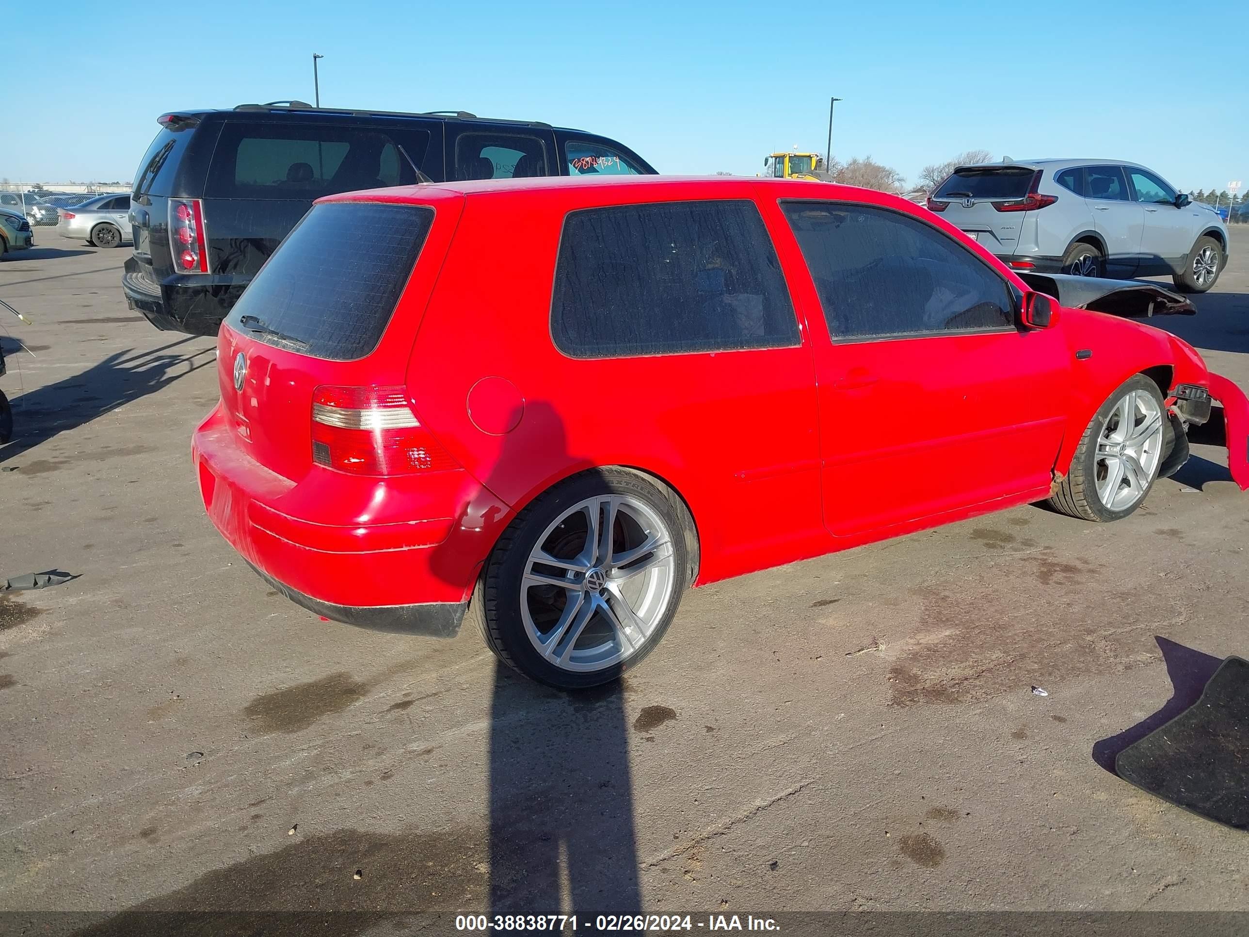 Photo 3 VIN: WVWDE21J5YW461564 - VOLKSWAGEN GTI 