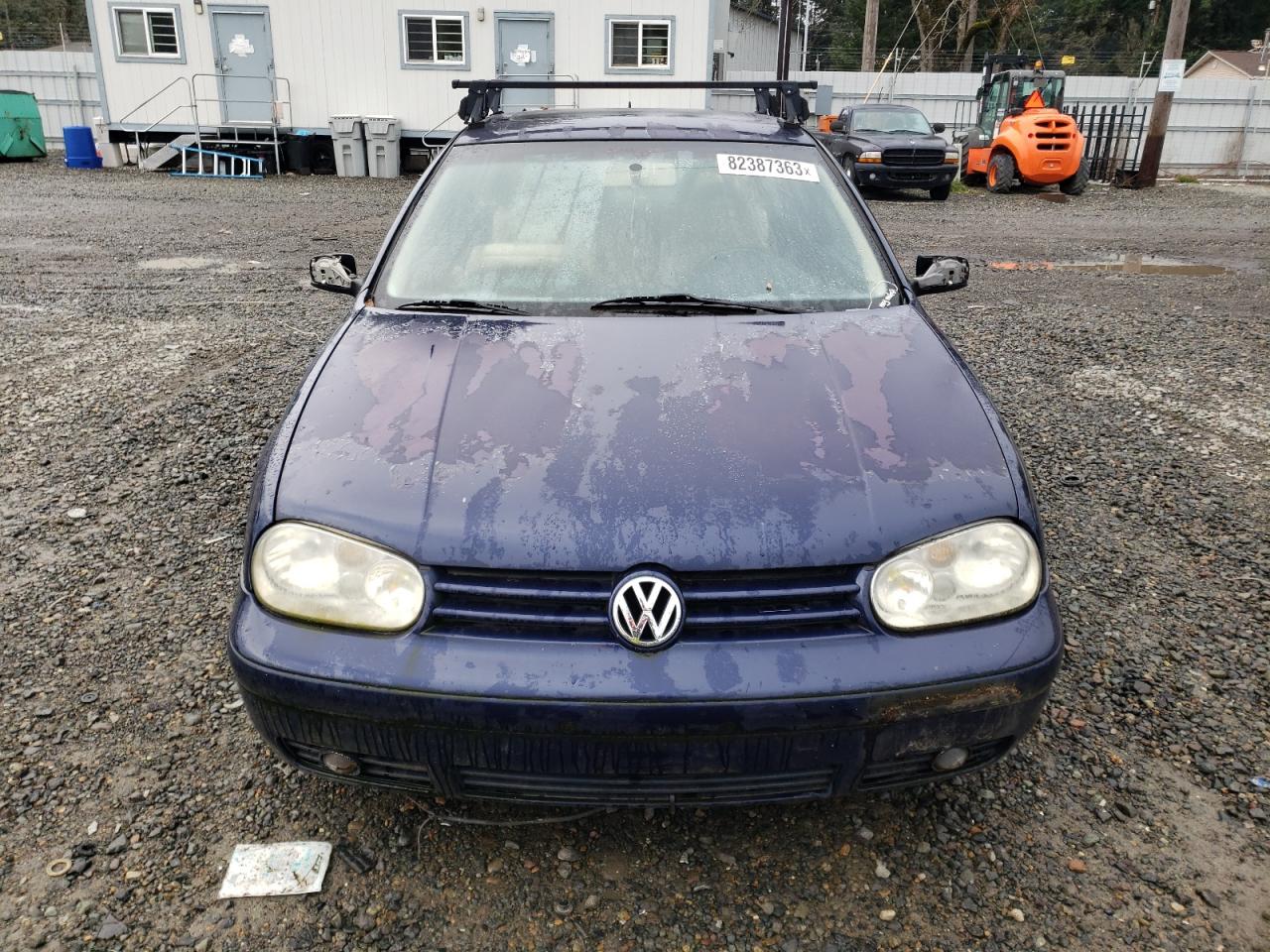 Photo 4 VIN: WVWDH21J1YW714273 - VOLKSWAGEN GTI 