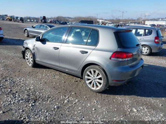 Photo 2 VIN: WVWDM7AJ9CW335278 - VOLKSWAGEN GOLF 