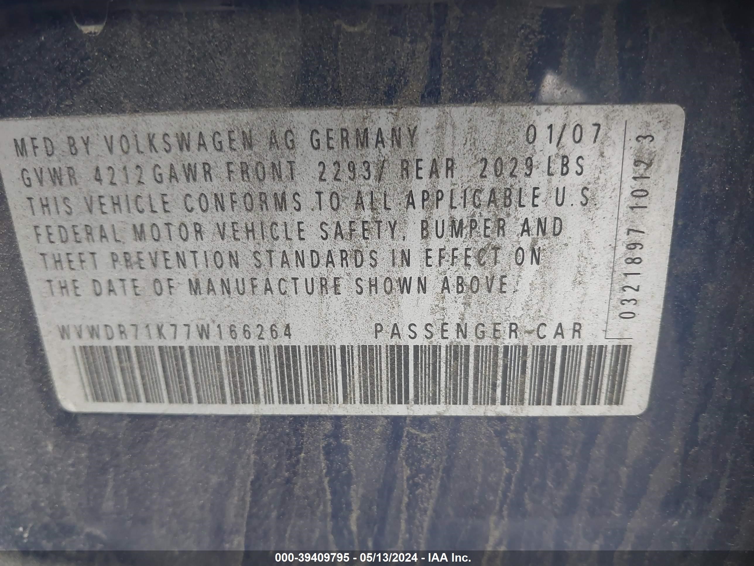 Photo 8 VIN: WVWDR71K77W166264 - VOLKSWAGEN GOLF 