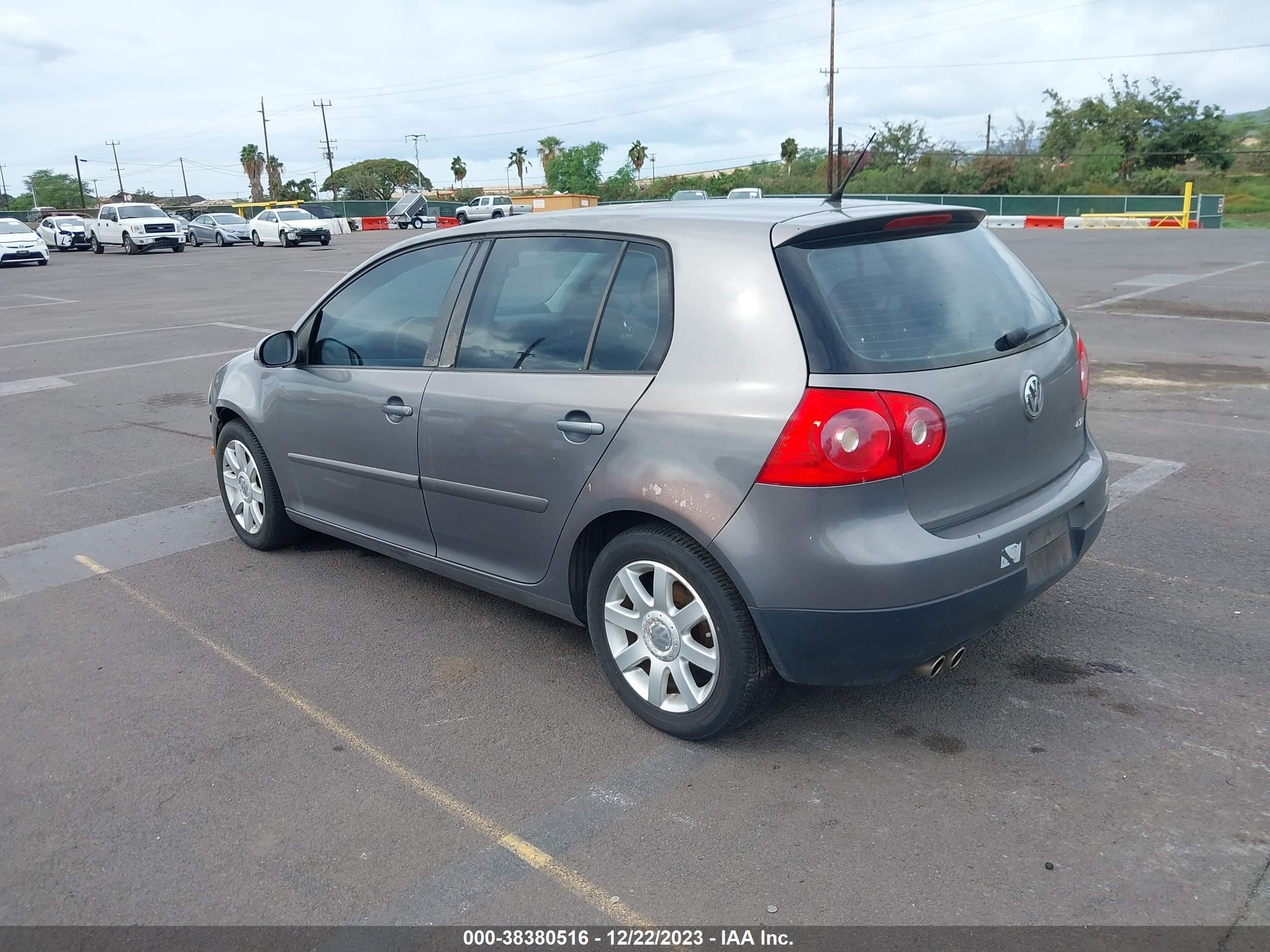 Photo 2 VIN: WVWDR91K27W090741 - VOLKSWAGEN GOLF 