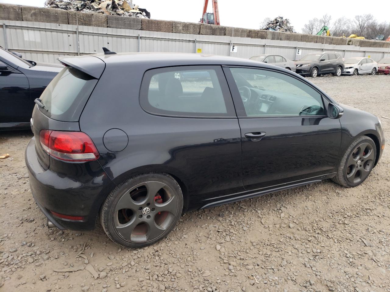 Photo 2 VIN: WVWED7AJ0DW119602 - VOLKSWAGEN GTI 