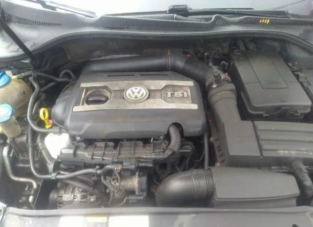 Photo 9 VIN: WVWED7AJ9CW076988 - VOLKSWAGEN GTI 