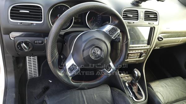 Photo 13 VIN: WVWEH21K1CW030684 - VOLKSWAGEN GTI 