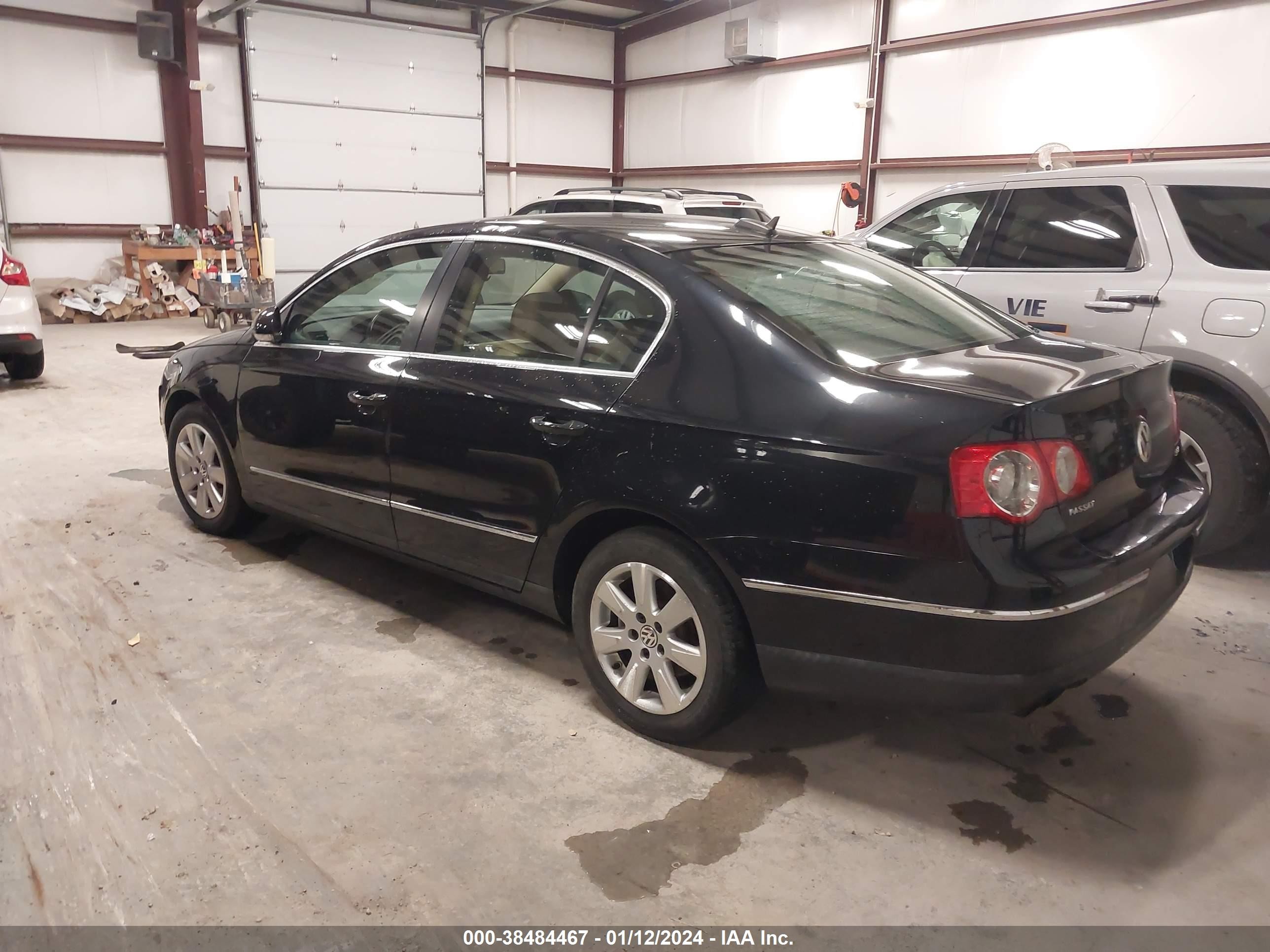 Photo 2 VIN: WVWEK73C46P039611 - VOLKSWAGEN PASSAT 