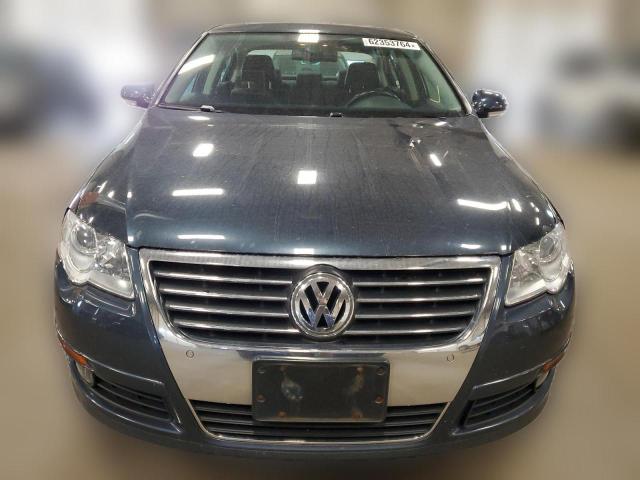 Photo 4 VIN: WVWEK73CX8E185543 - VOLKSWAGEN PASSAT 