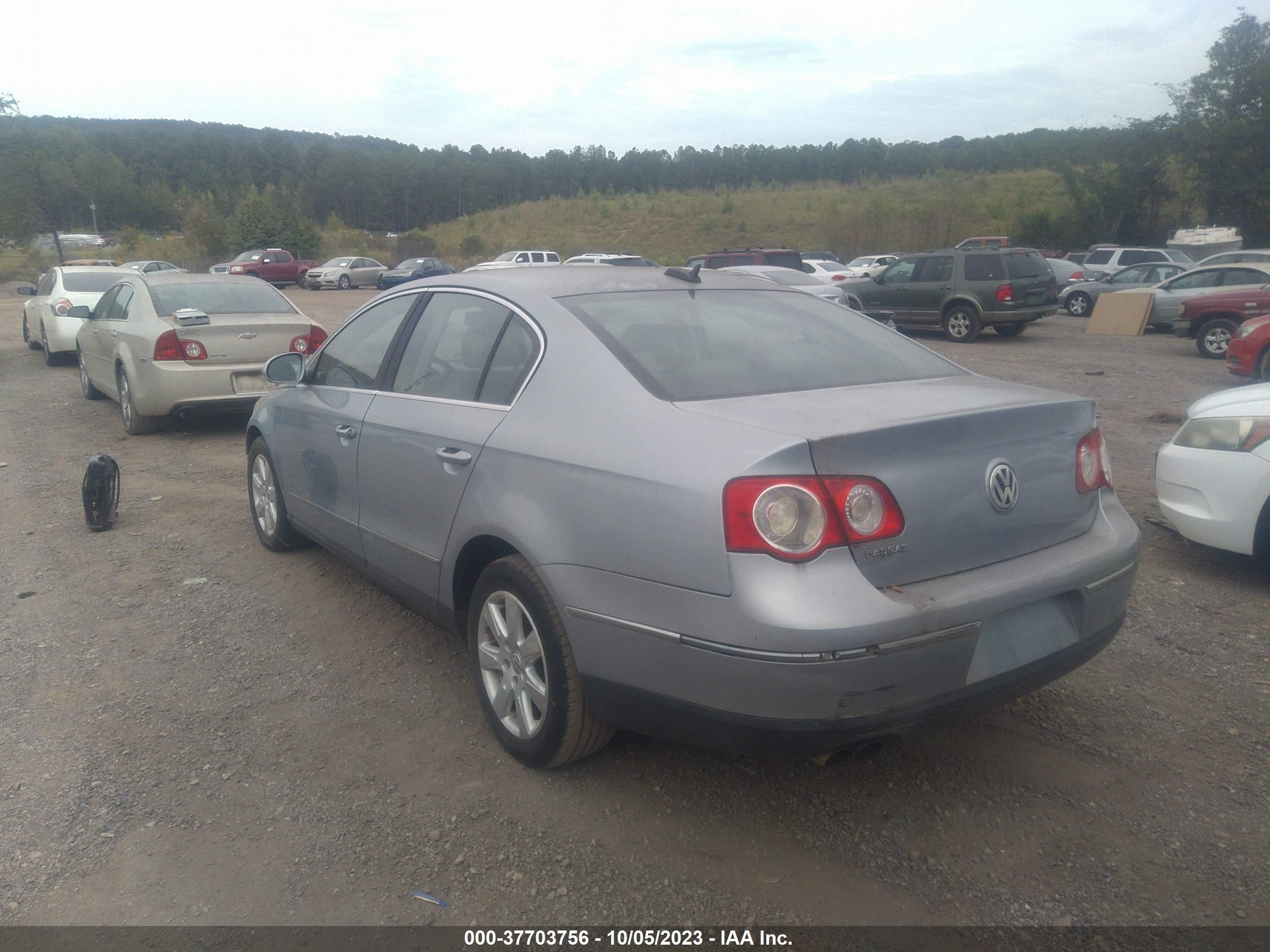 Photo 2 VIN: WVWEK93C56P014325 - VOLKSWAGEN PASSAT 