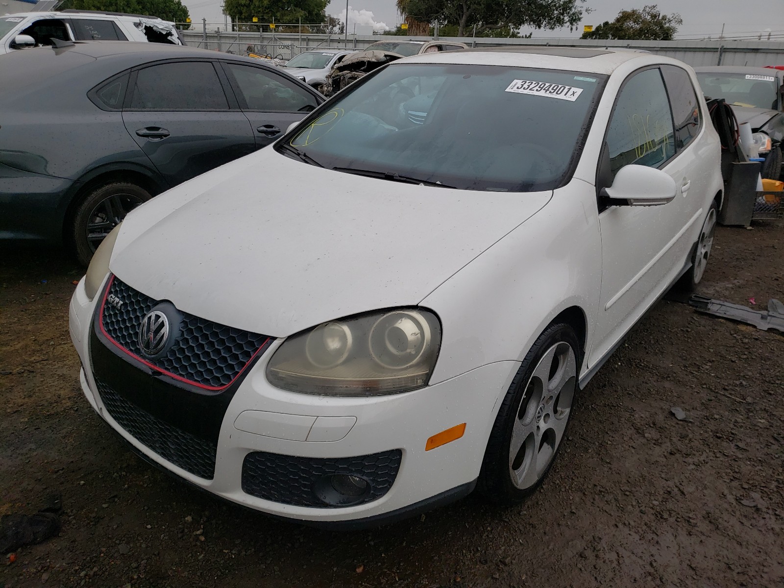 Photo 1 VIN: WVWEV71K06W067302 - VOLKSWAGEN NEW GTI 