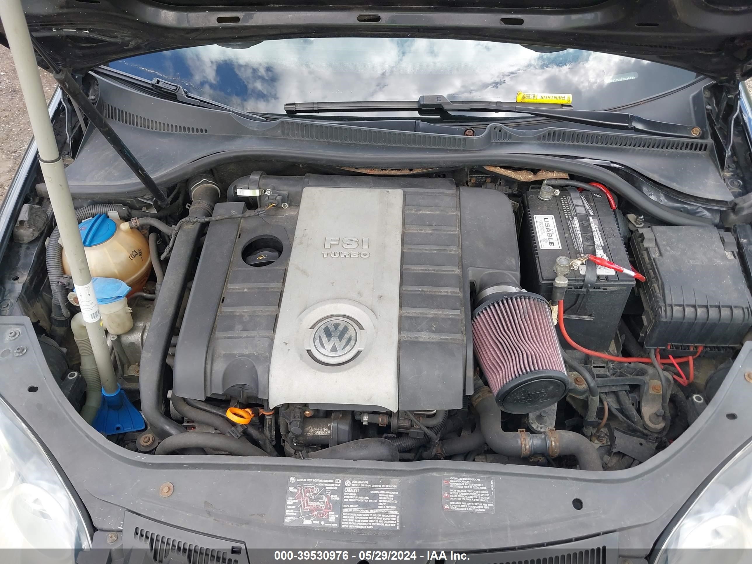 Photo 9 VIN: WVWEV71K07W036620 - VOLKSWAGEN GTI 