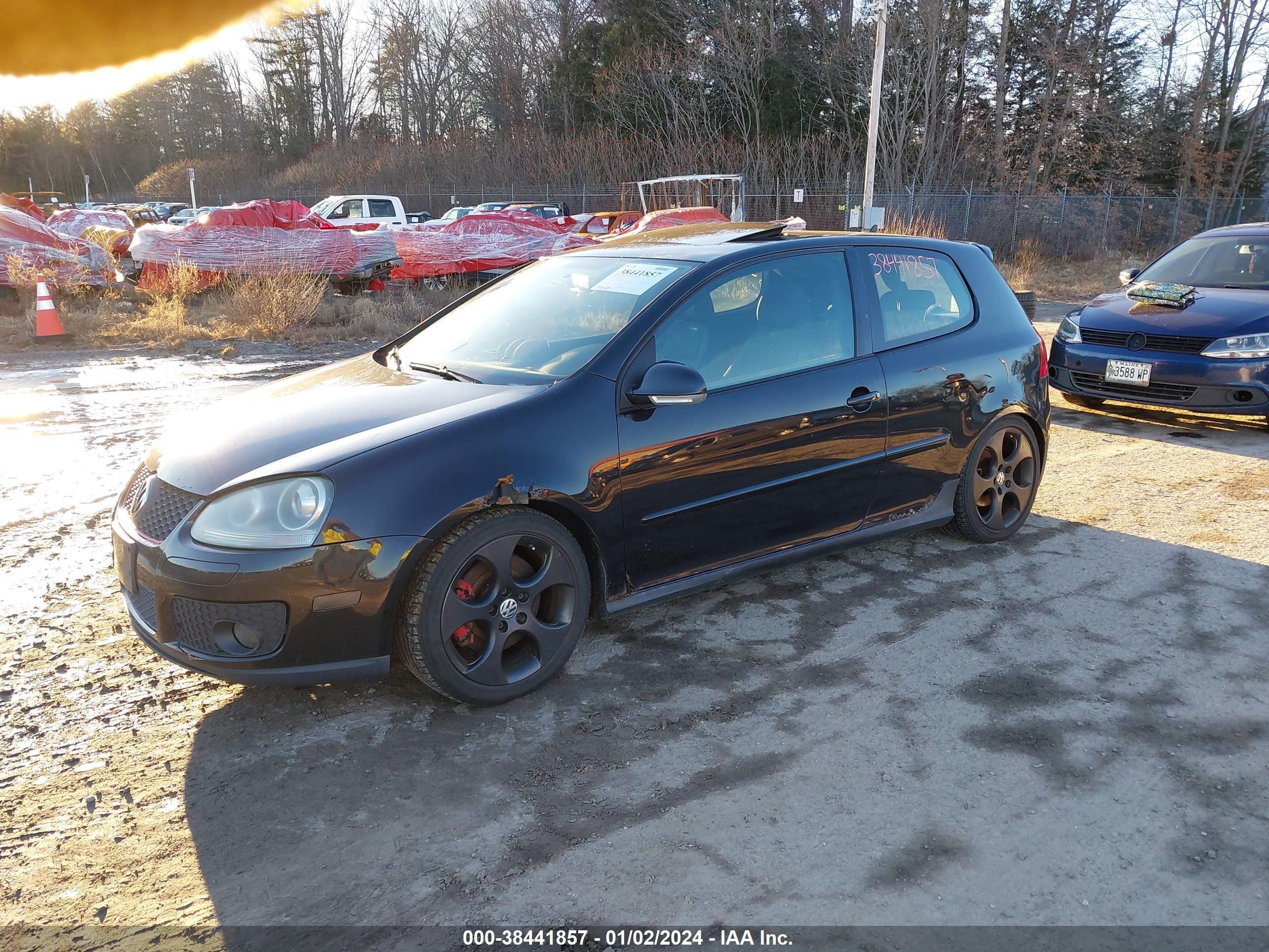 Photo 1 VIN: WVWEV71K18W190349 - VOLKSWAGEN GTI 