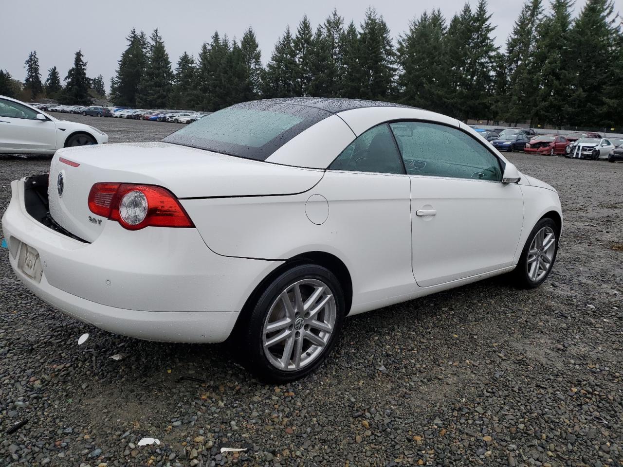 Photo 2 VIN: WVWFA71F08V018483 - VOLKSWAGEN EOS 