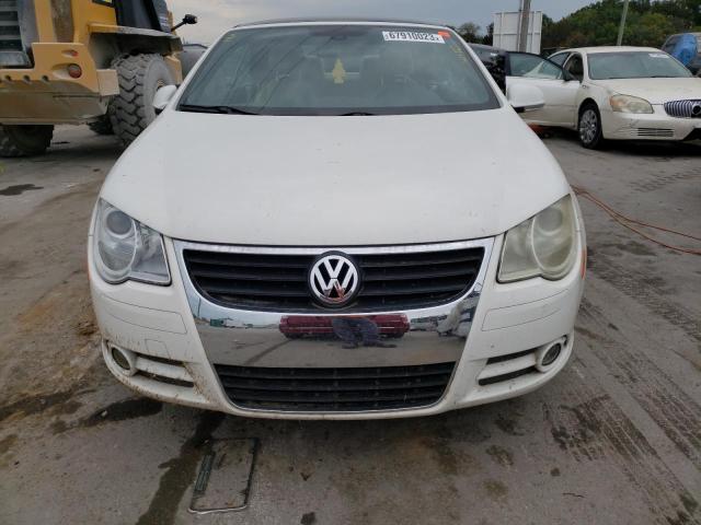 Photo 4 VIN: WVWFA71F78V017217 - VOLKSWAGEN EOS LUX 