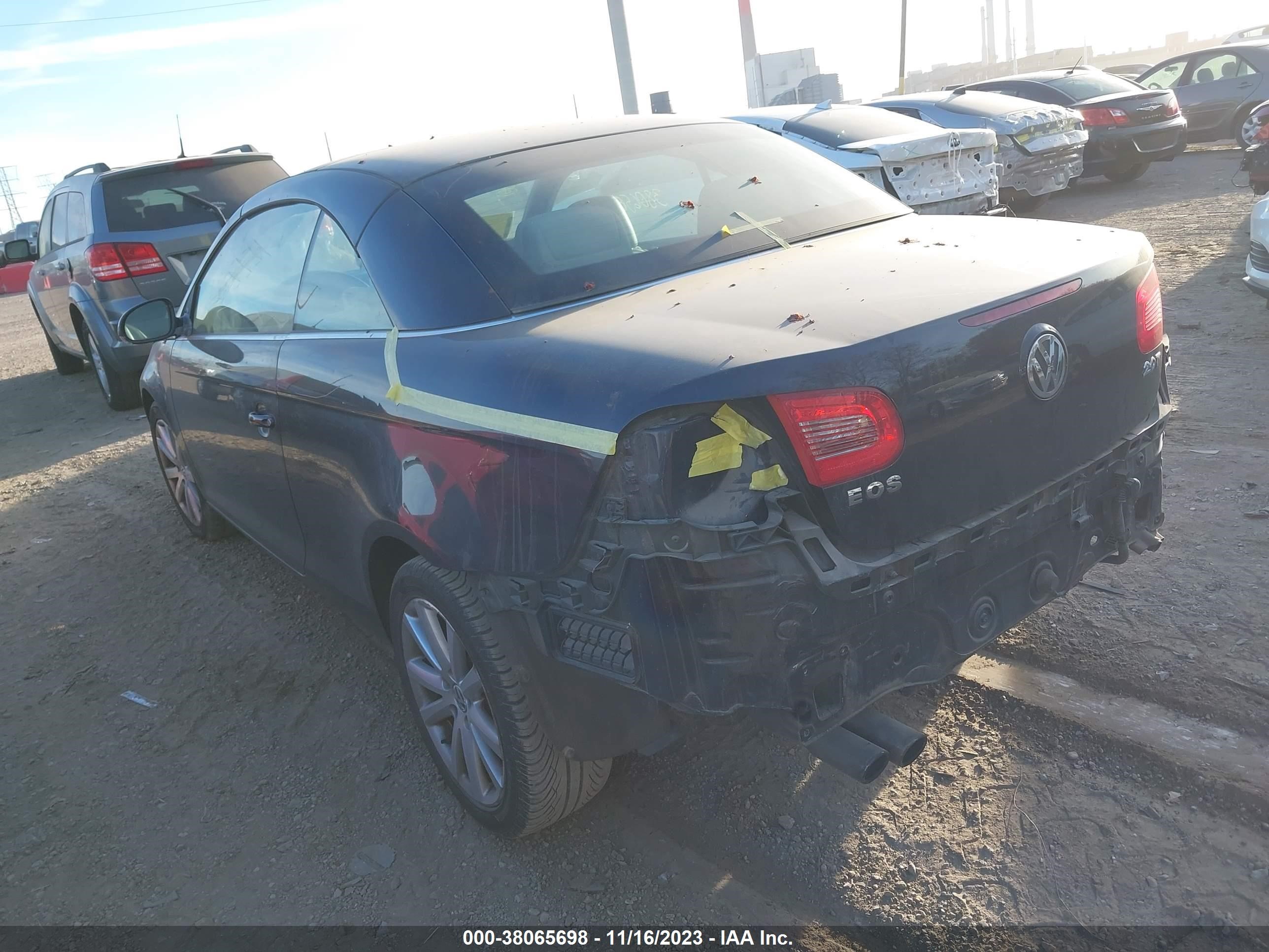 Photo 2 VIN: WVWFA71F87V002563 - VOLKSWAGEN EOS 