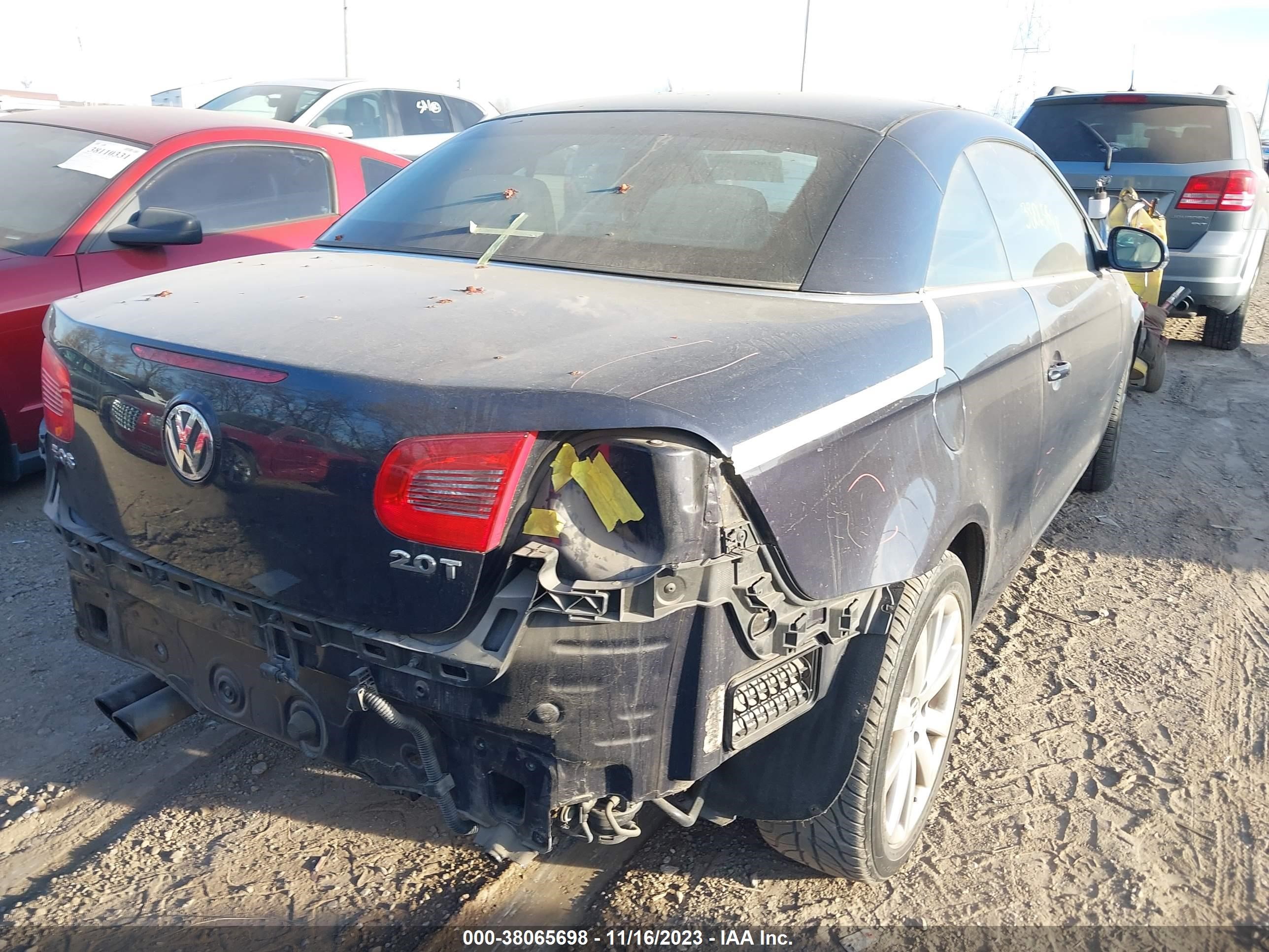 Photo 3 VIN: WVWFA71F87V002563 - VOLKSWAGEN EOS 