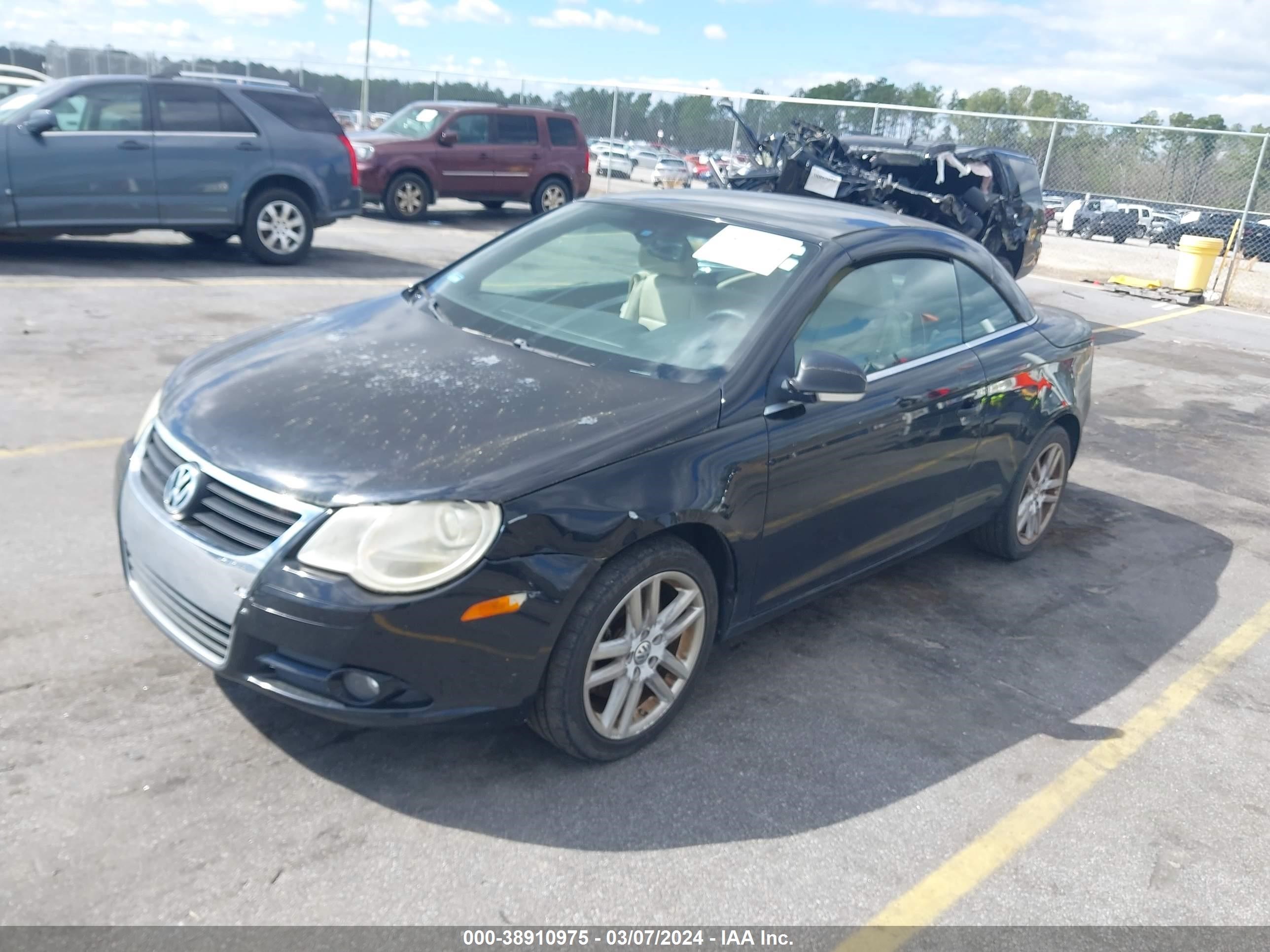 Photo 1 VIN: WVWFA71FX8V004204 - VOLKSWAGEN EOS 