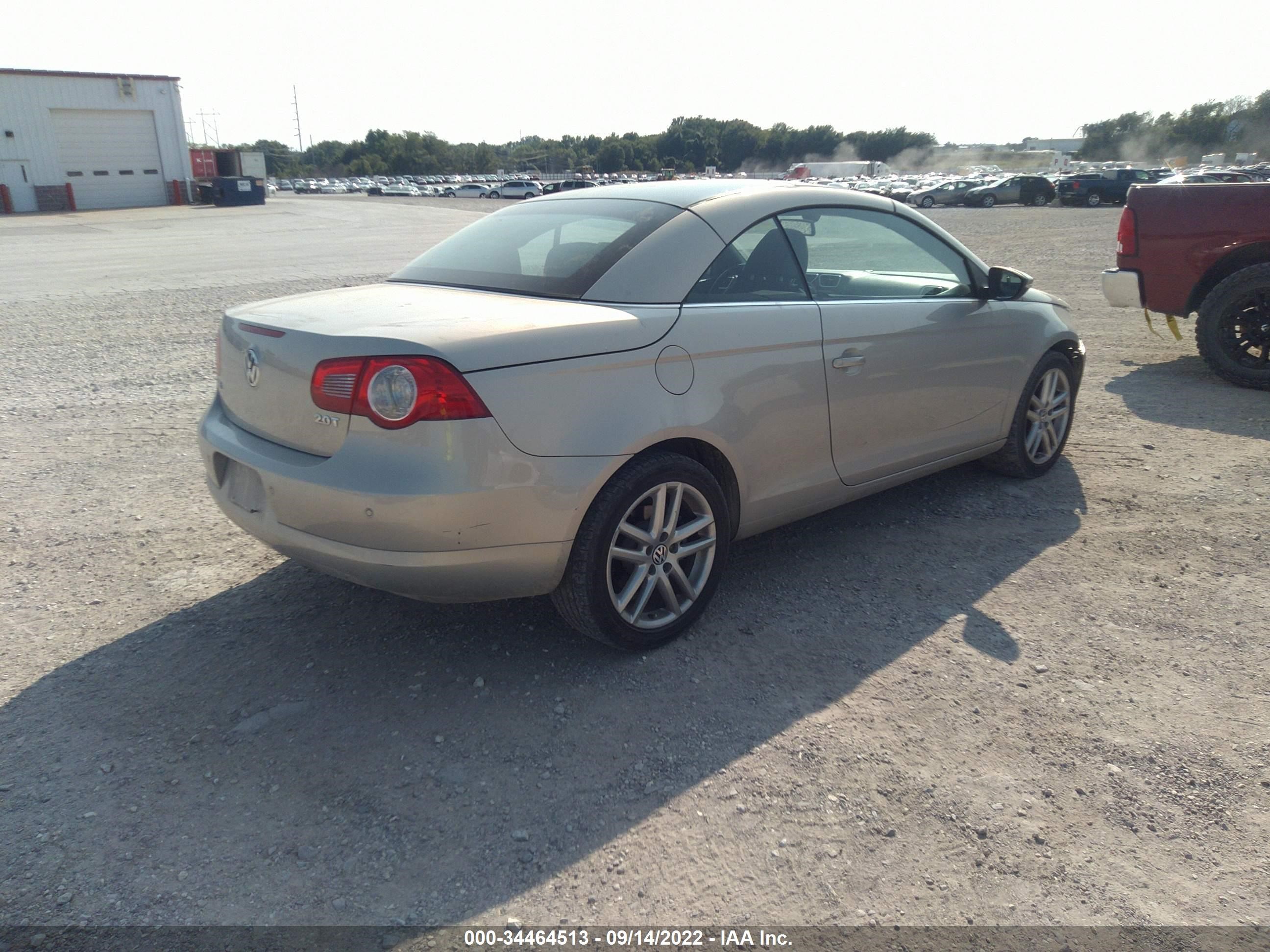 Photo 3 VIN: WVWFA71FX9V015494 - VOLKSWAGEN EOS 