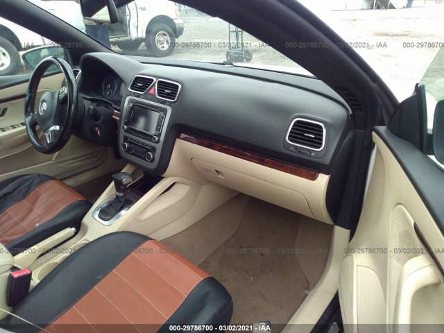 Photo 4 VIN: WVWFA7AH1AV014059 - VOLKSWAGEN EOS 