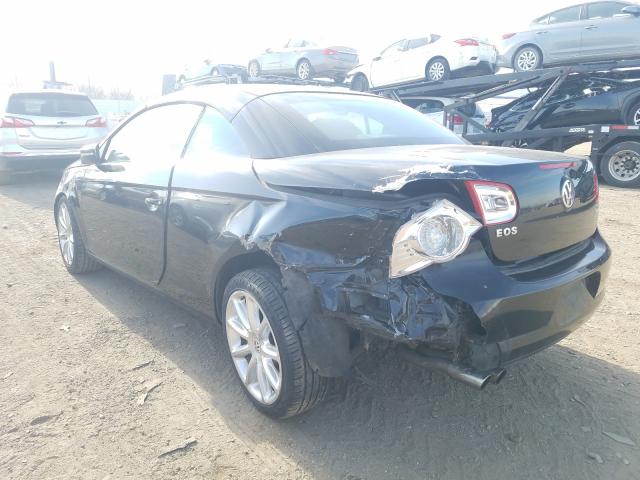 Photo 2 VIN: WVWFA7AH6AV017765 - VOLKSWAGEN EOS LUX 