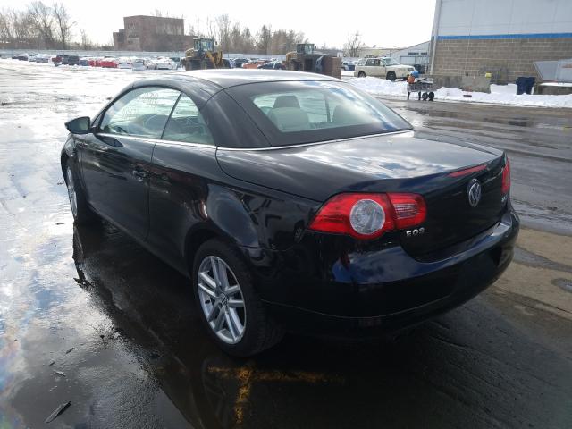 Photo 2 VIN: WVWFA7AHXAV023231 - VOLKSWAGEN EOS LUX 