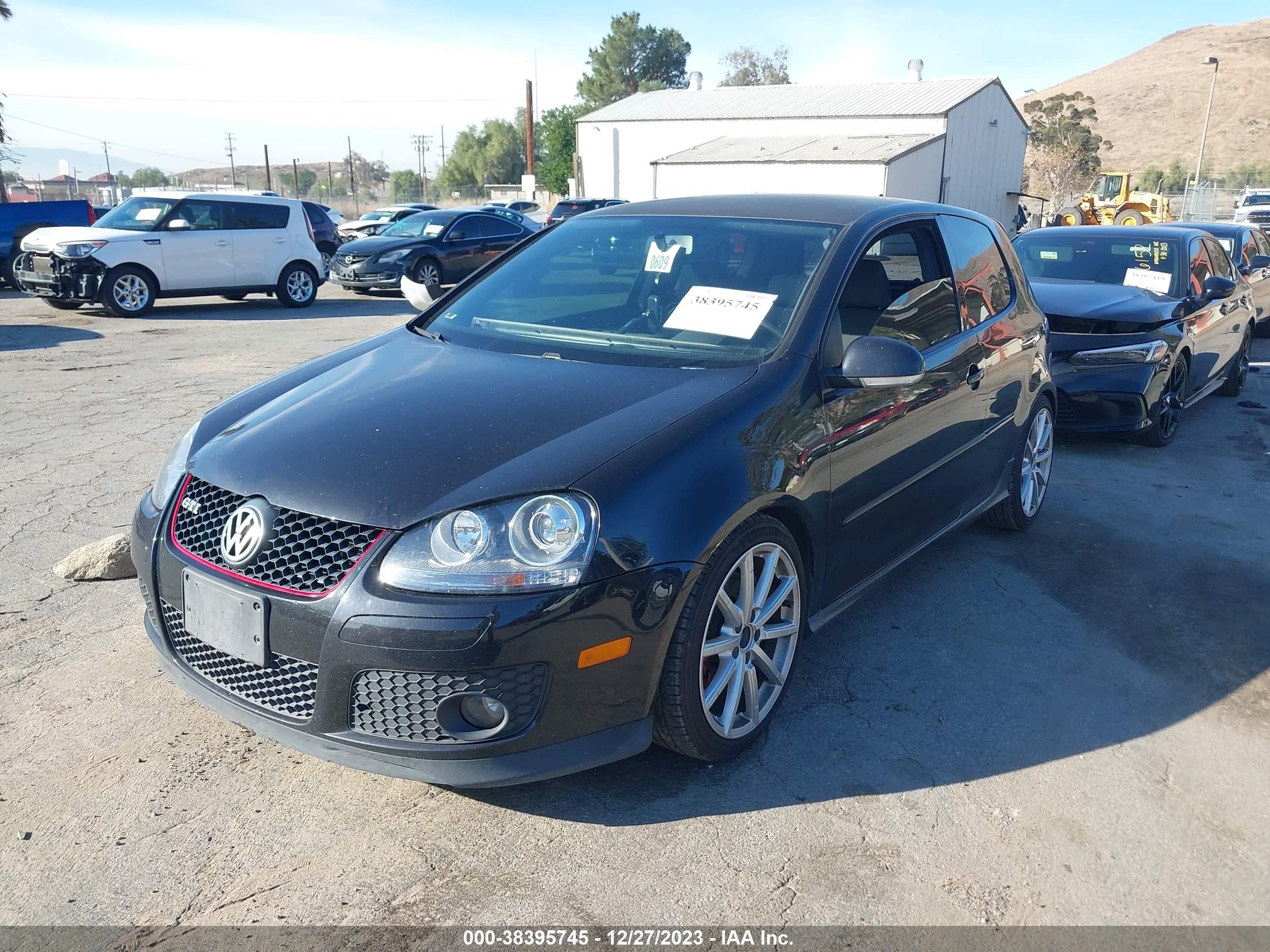 Photo 1 VIN: WVWFD71K88W273039 - VOLKSWAGEN GTI 