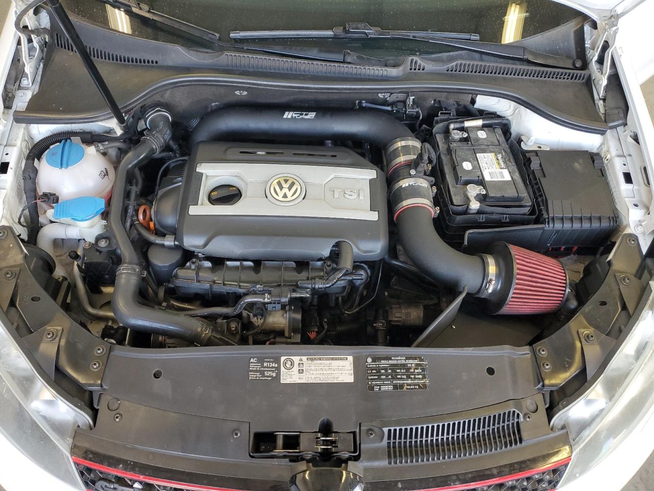 Photo 10 VIN: WVWFD7AJ1AW224830 - VOLKSWAGEN GTI 