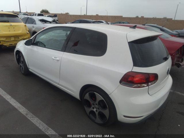 Photo 2 VIN: WVWFD7AJ1AW241594 - VOLKSWAGEN GTI 