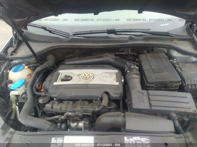 Photo 9 VIN: WVWFD7AJ5AW353315 - VOLKSWAGEN GTI 