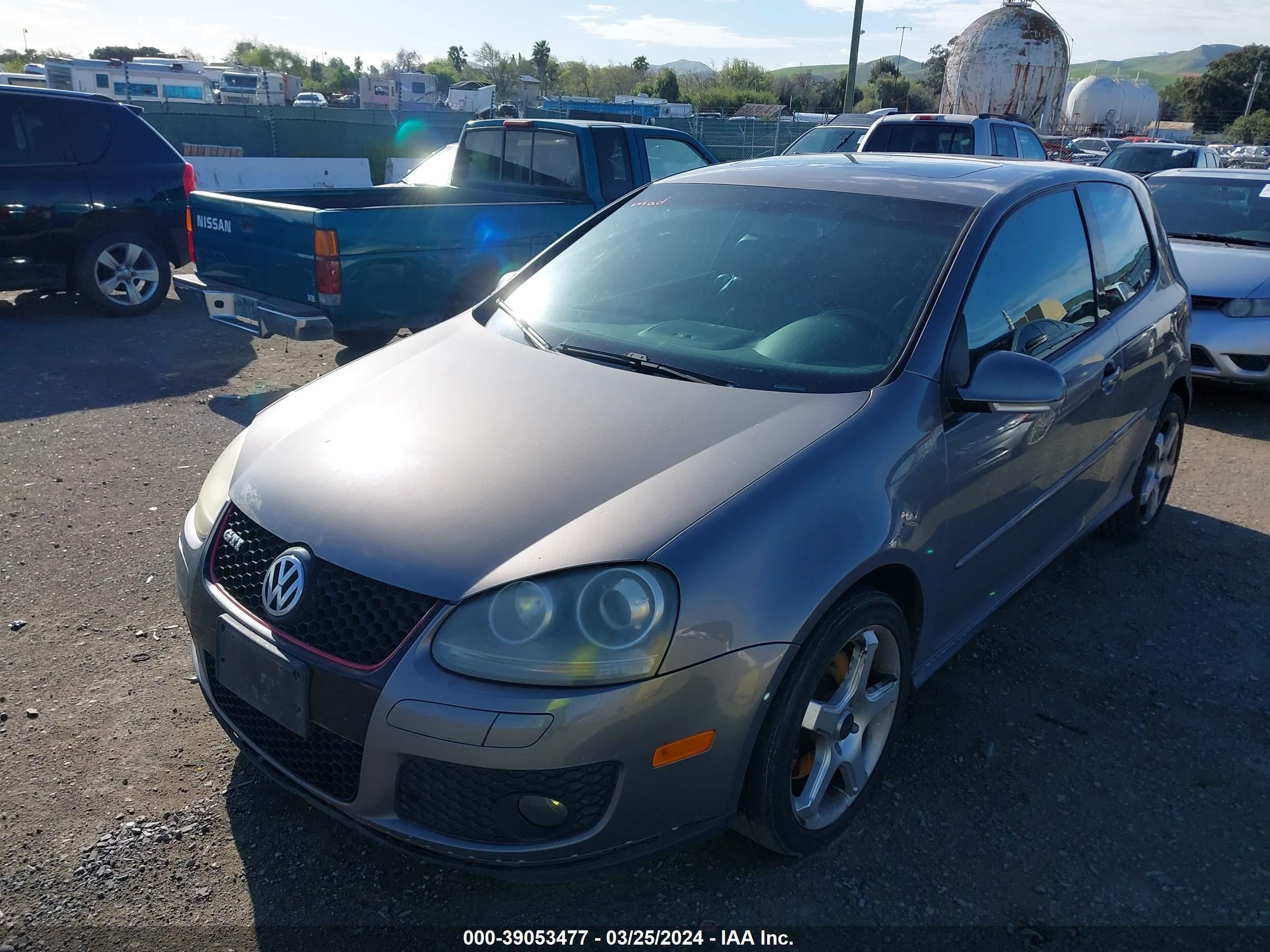 Photo 1 VIN: WVWFV71KX6W132788 - VOLKSWAGEN GTI 