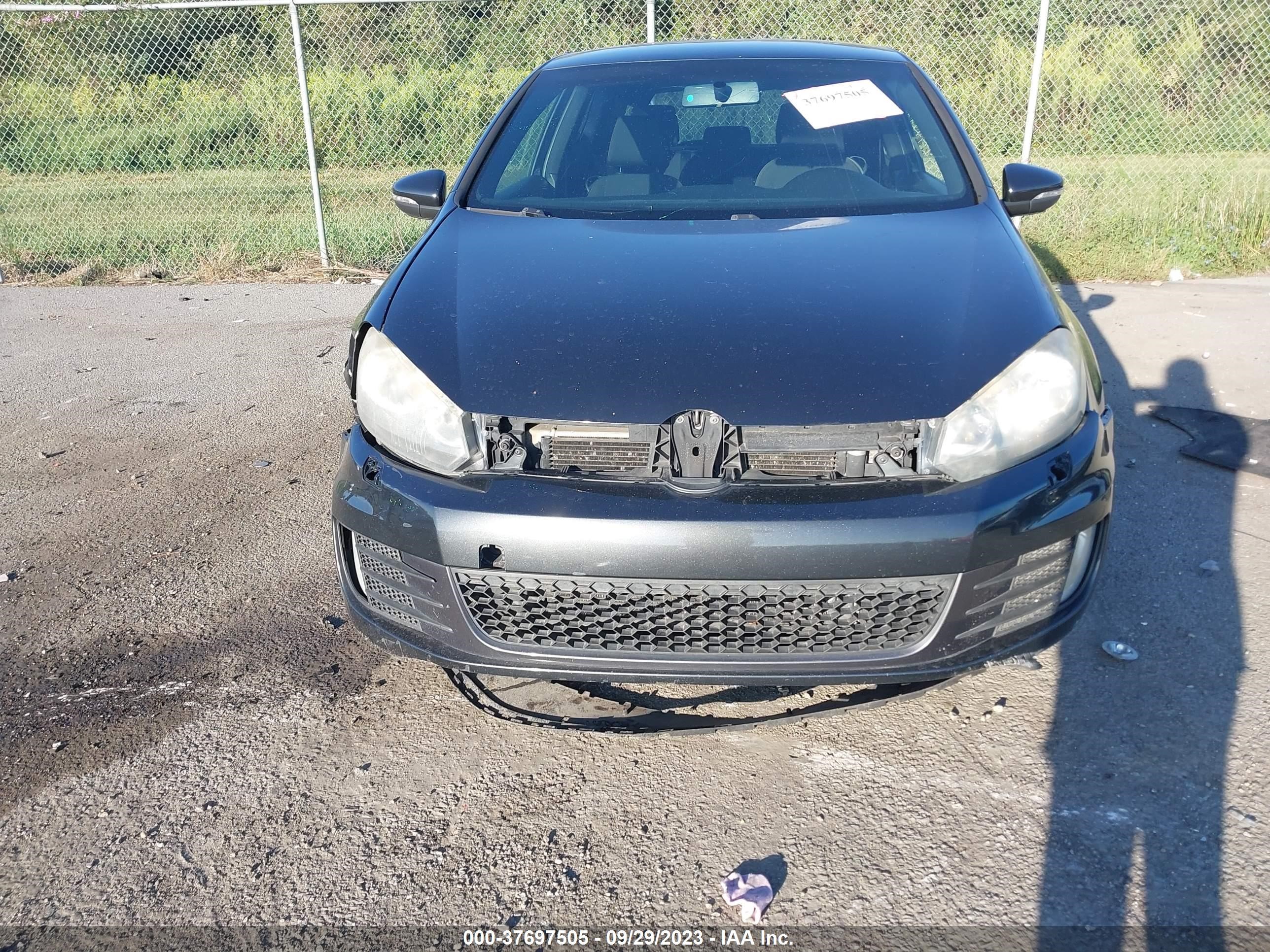 Photo 5 VIN: WVWFV7AJ6DW004200 - VOLKSWAGEN GTI 