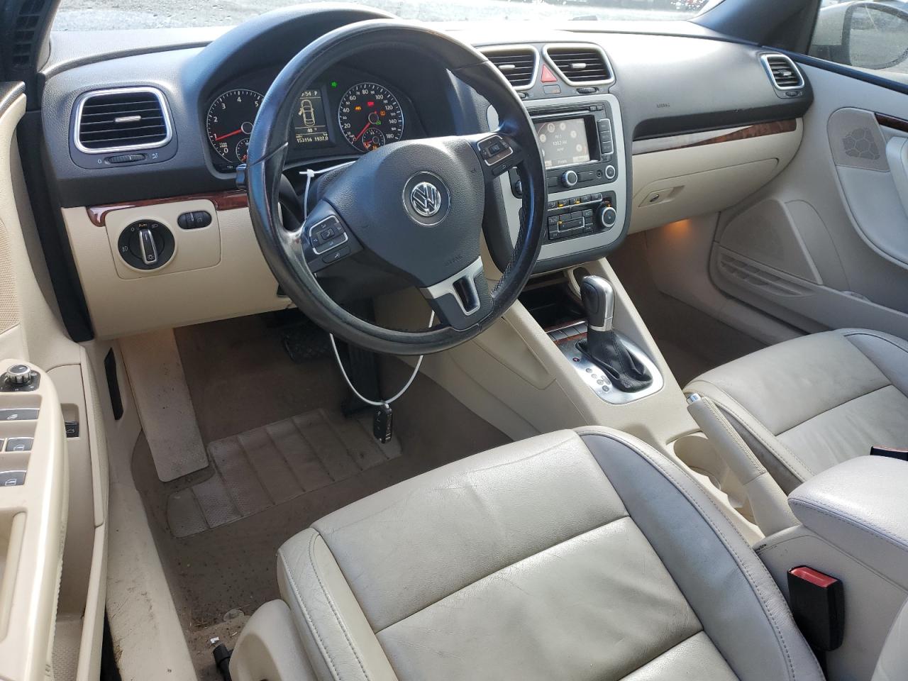 Photo 7 VIN: WVWFW7AH3CV002273 - VOLKSWAGEN EOS 