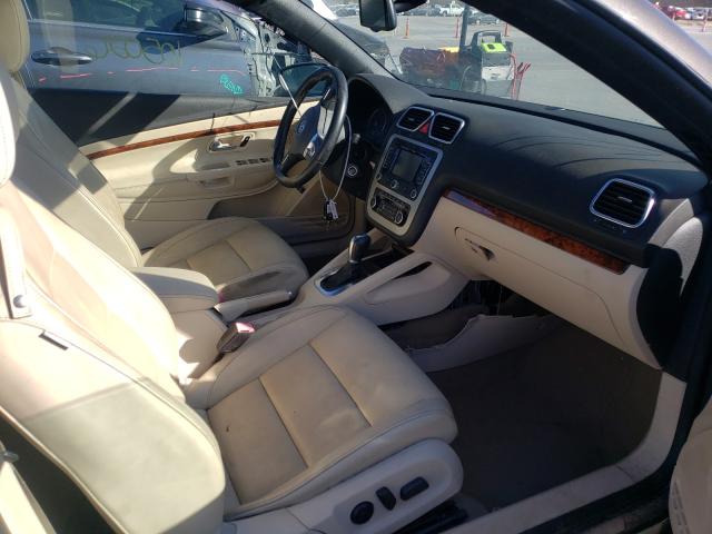 Photo 4 VIN: WVWFW7AH4CV004100 - VOLKSWAGEN EOS LUX 