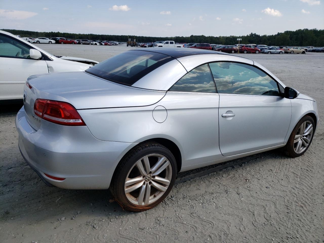 Photo 2 VIN: WVWFW7AH7CV002194 - VOLKSWAGEN EOS 