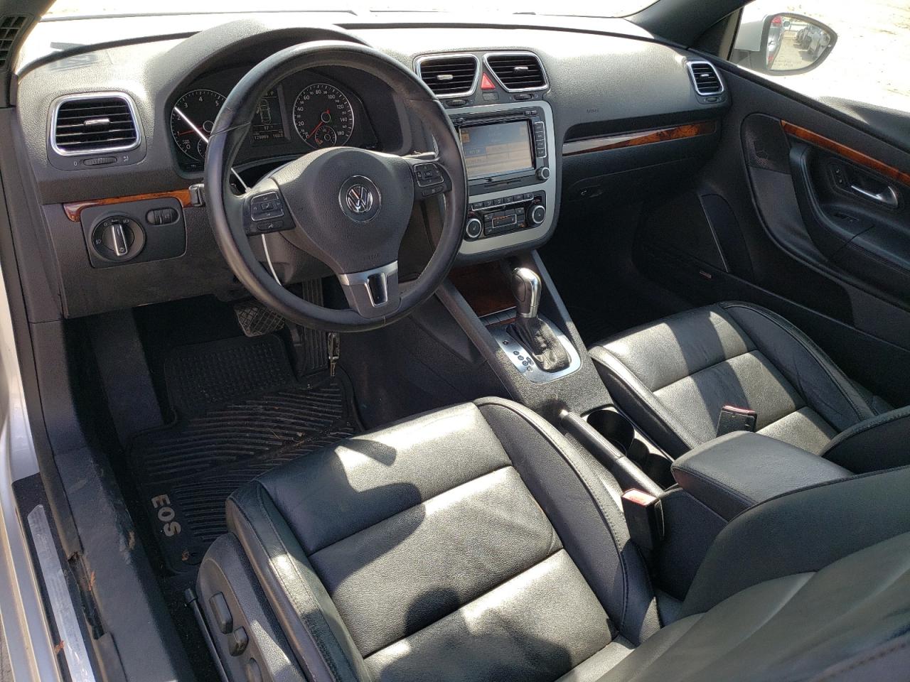 Photo 7 VIN: WVWFW7AH7CV002194 - VOLKSWAGEN EOS 