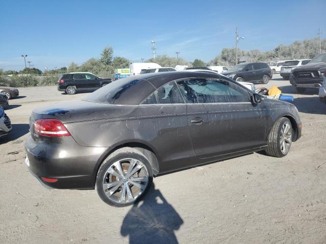 Photo 2 VIN: WVWFW8AHXDV005856 - VOLKSWAGEN EOS LUX 