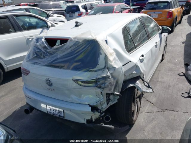 Photo 3 VIN: WVWGA7CD0RW156388 - VOLKSWAGEN GOLF 